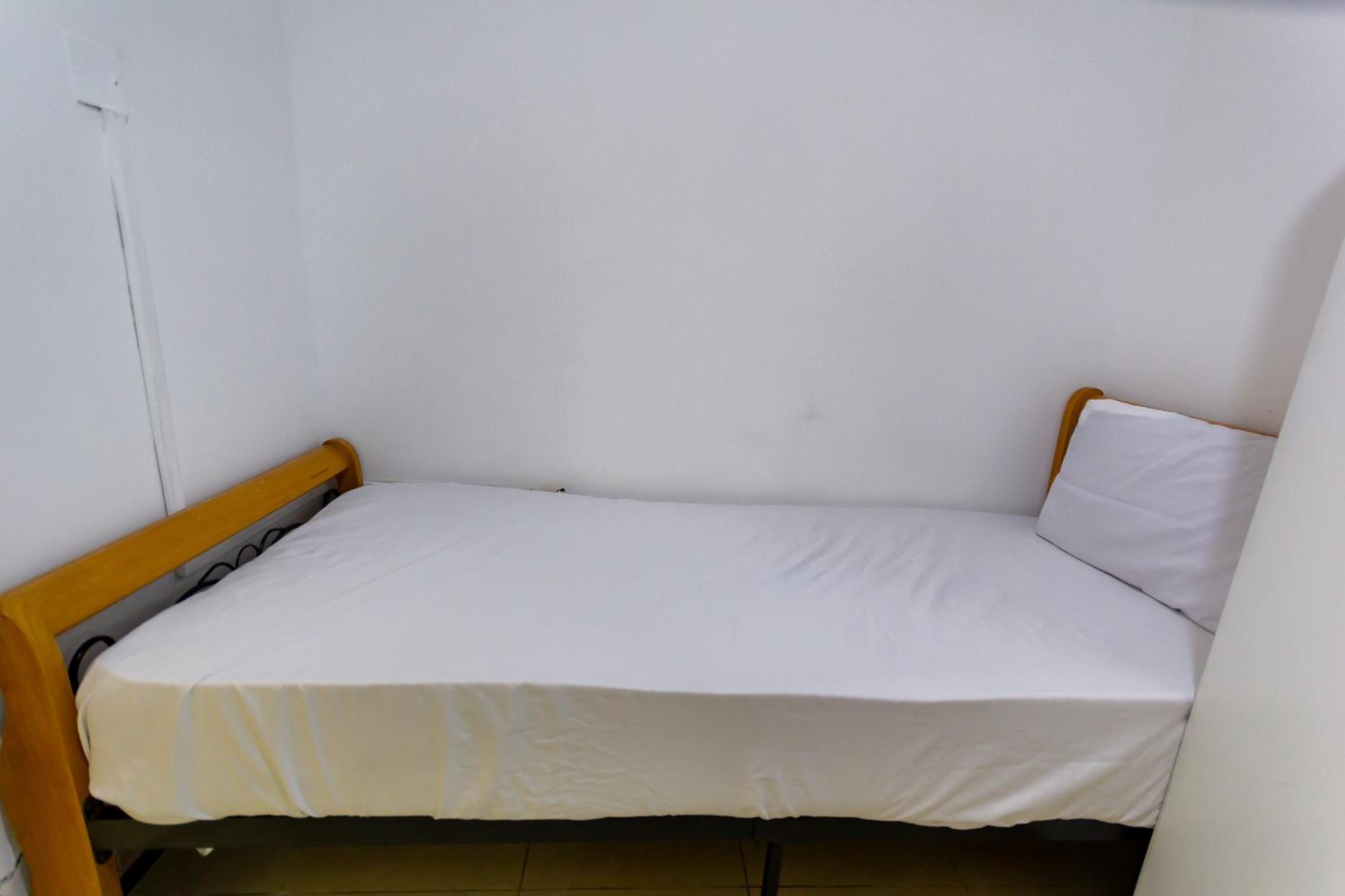 Budget Rooms With Private Bathroom For 'Girls' Only In Dubai, Marina Exterior photo